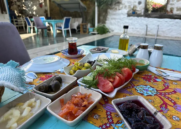 Alacati Asmali Konak Hotel